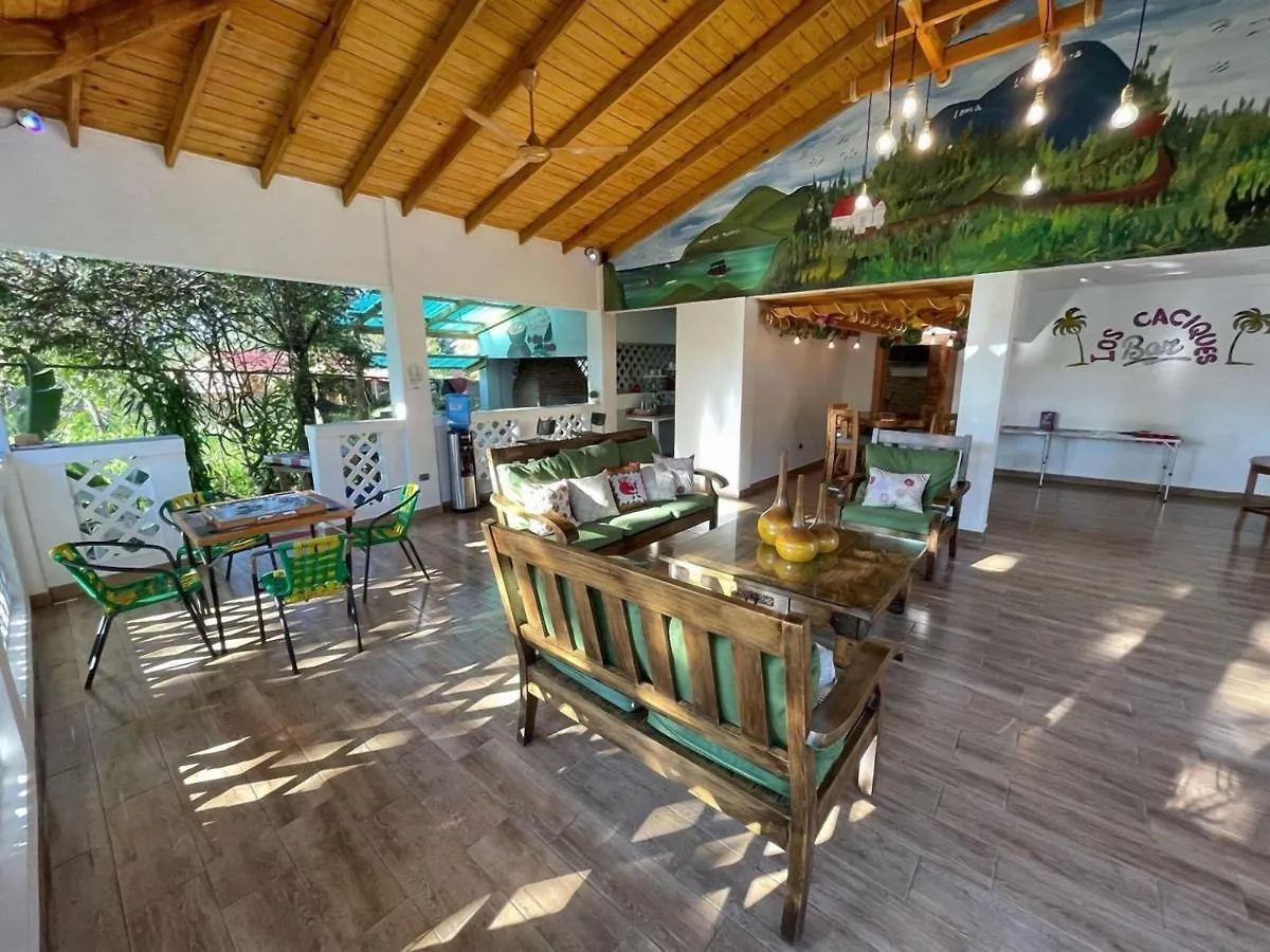 Villa Los Caciques By Hospedify - Hermosa Villa Con Piscina, Billar, Zona De Bbq Y Domino Jarabacoa Dominican Republic